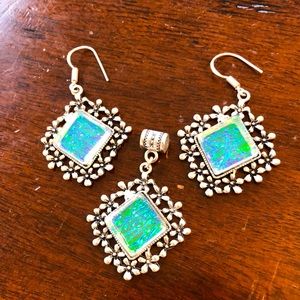 New Dichroic glass and silver plated jewelry set. Fish hook earrings and pendant
